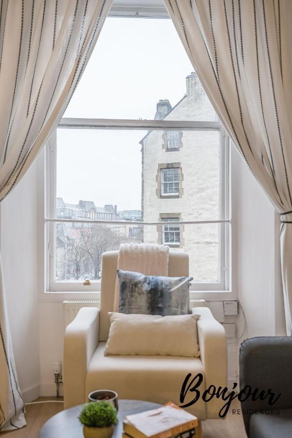 Cosy Grassmarket 2Br-1Ba - Newly Decorated! By Bonjour Residences Edinburgh Buitenkant foto
